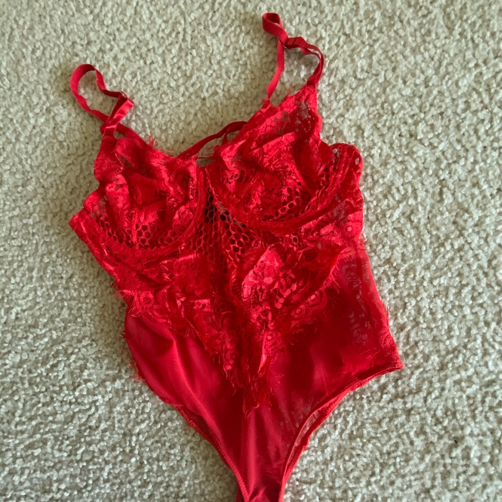 Fashion Nova Hopelessly Romantic Teddy in Red